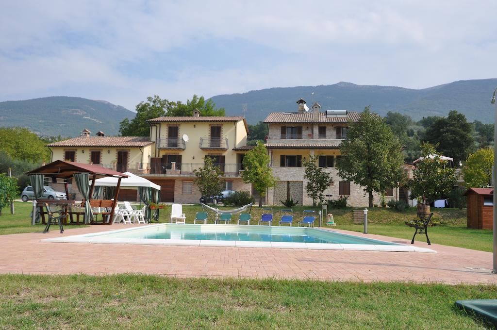La Sorgente Del Subasio Assisi Apartment ภายนอก รูปภาพ