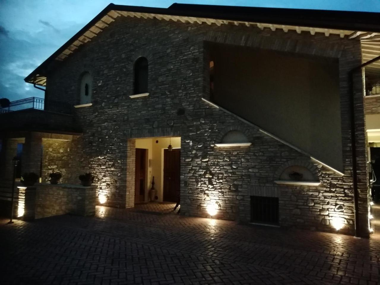 La Sorgente Del Subasio Assisi Apartment ภายนอก รูปภาพ