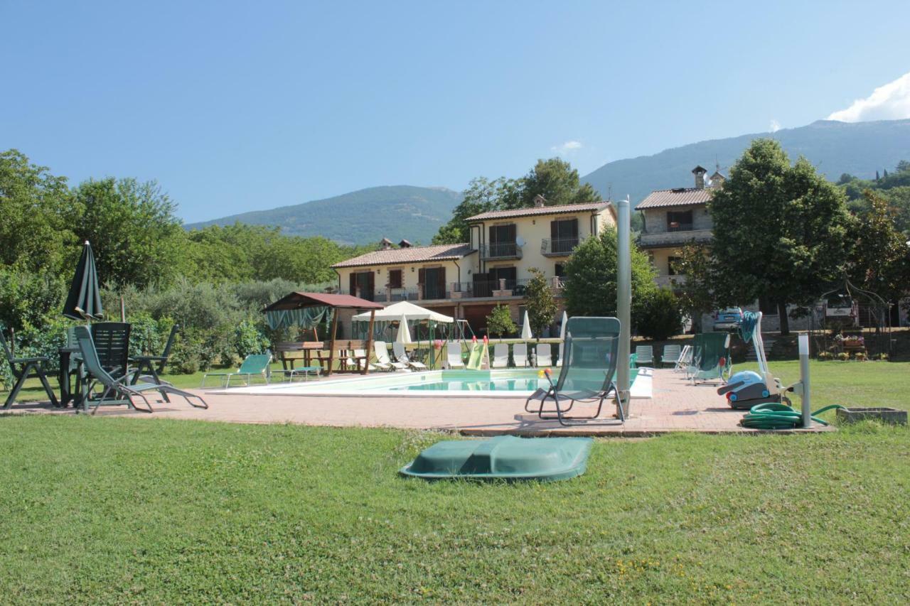 La Sorgente Del Subasio Assisi Apartment ภายนอก รูปภาพ